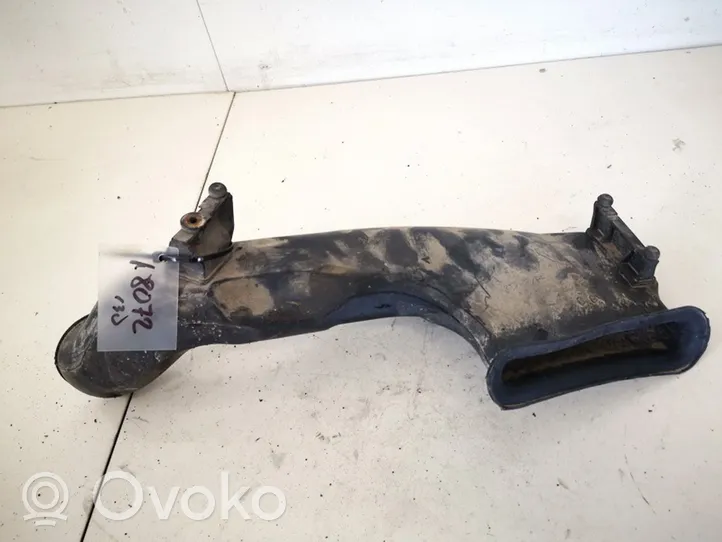 Opel Zafira B Tube d'admission d'air 55351756