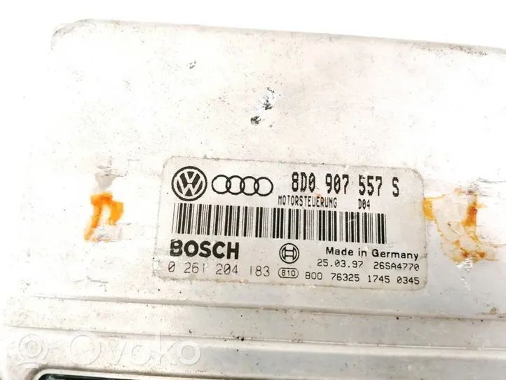 Audi A4 S4 B5 8D Variklio valdymo blokas 8D0907557S