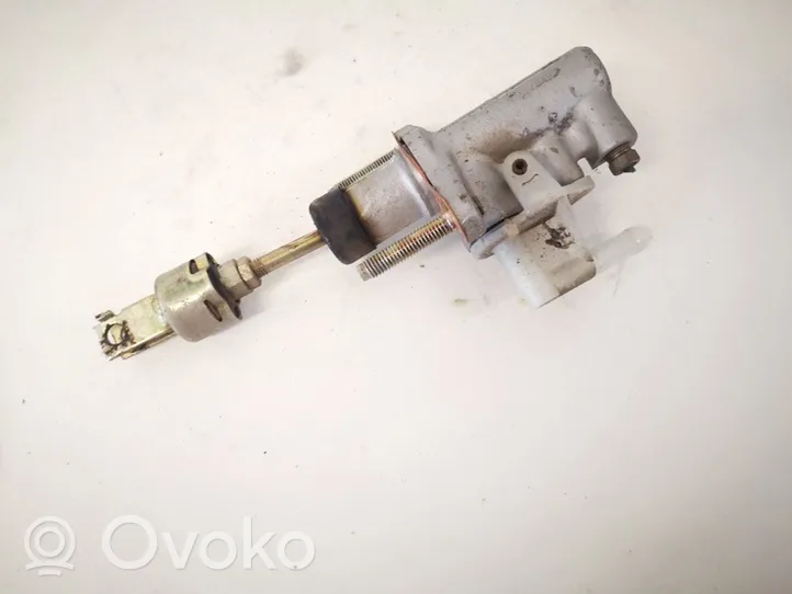 Toyota Corolla E120 E130 Główny cylinder sprzęgła 