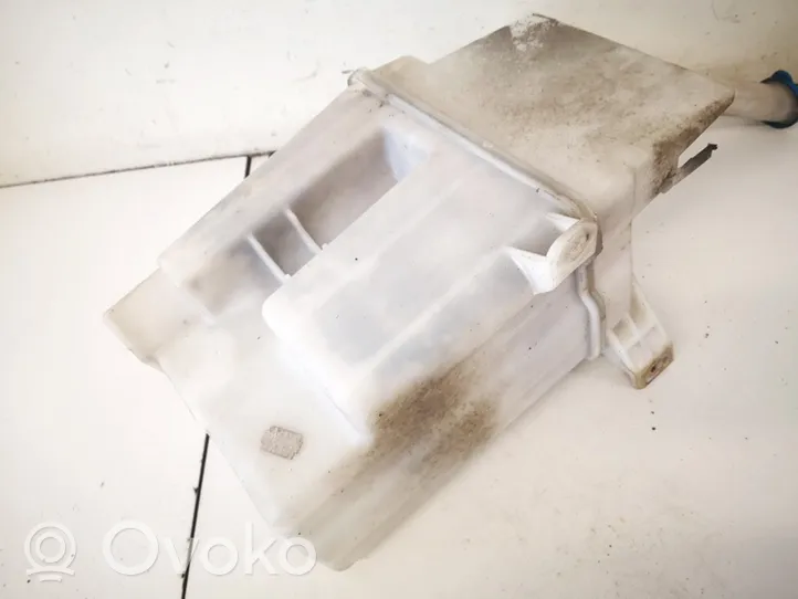 Toyota Corolla E120 E130 Réservoir de liquide lave-glace 