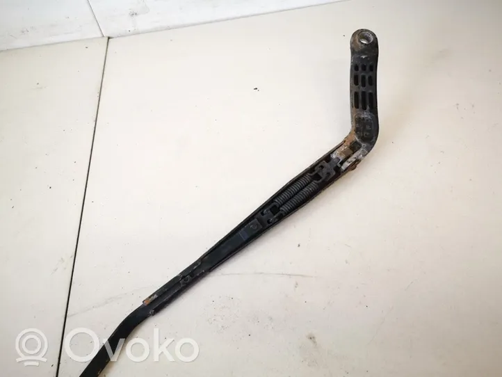 Peugeot 806 Front wiper blade arm 