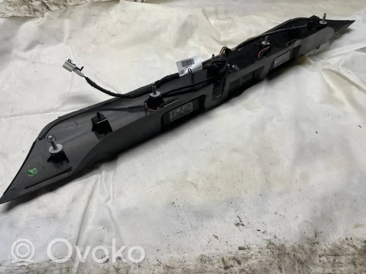 Nissan Qashqai Trunk door license plate light bar 5481u110