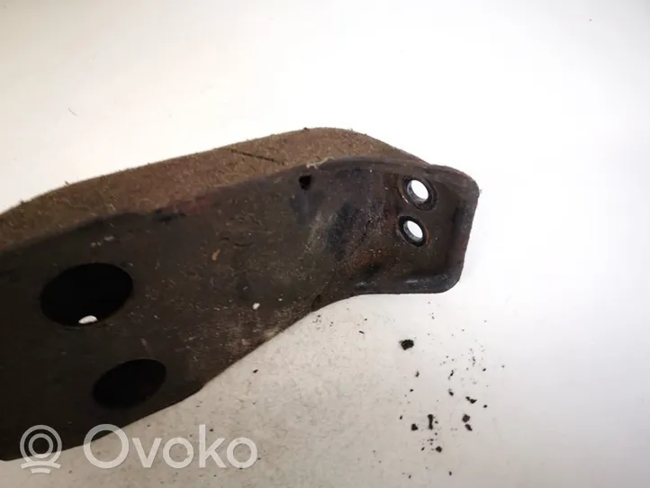 Opel Corsa B Engine mounting bracket 