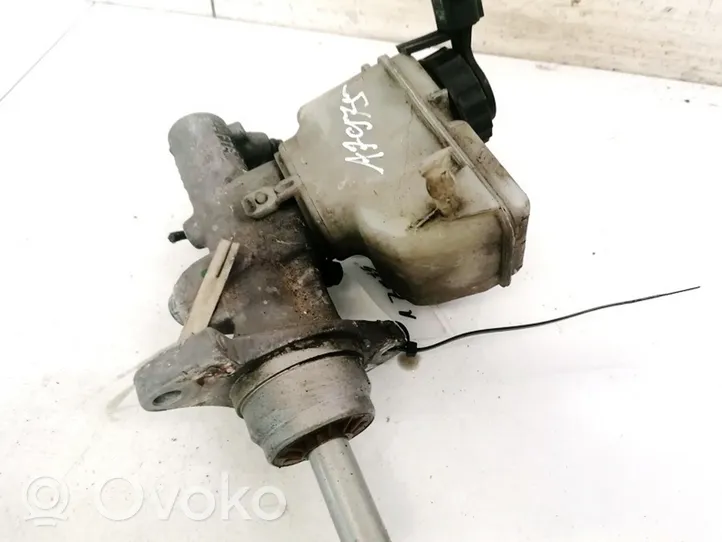 Volkswagen Jetta V Master brake cylinder 1K1611301C