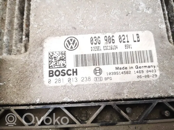 Skoda Octavia Mk2 (1Z) Calculateur moteur ECU 03g906021lb