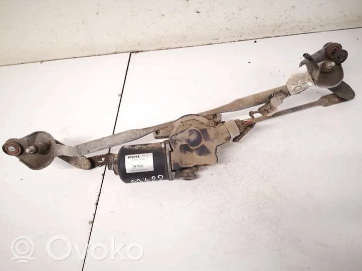 Toyota Avensis T250 Motor y varillaje del limpiaparabrisas delantero 