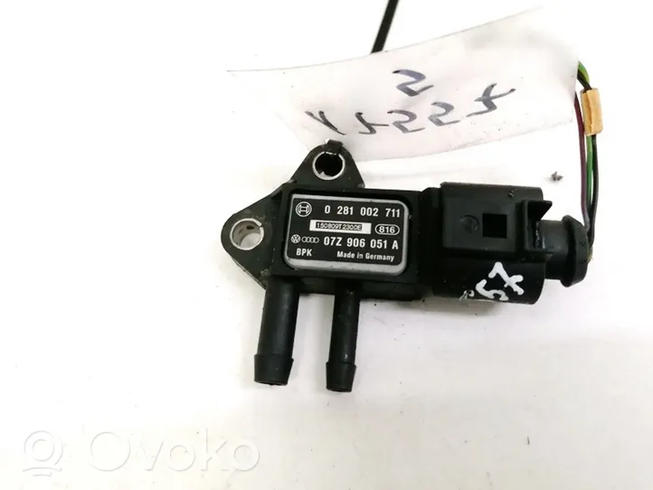 Audi A6 S6 C6 4F Izplūdes gāzu spiediena sensors 0281002711