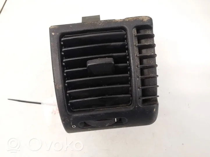 Opel Vectra B Griglia di ventilazione centrale cruscotto 90463809