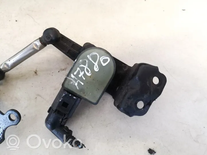 Volkswagen Tiguan Capteur de hauteur de suspension avant 1k0941273f