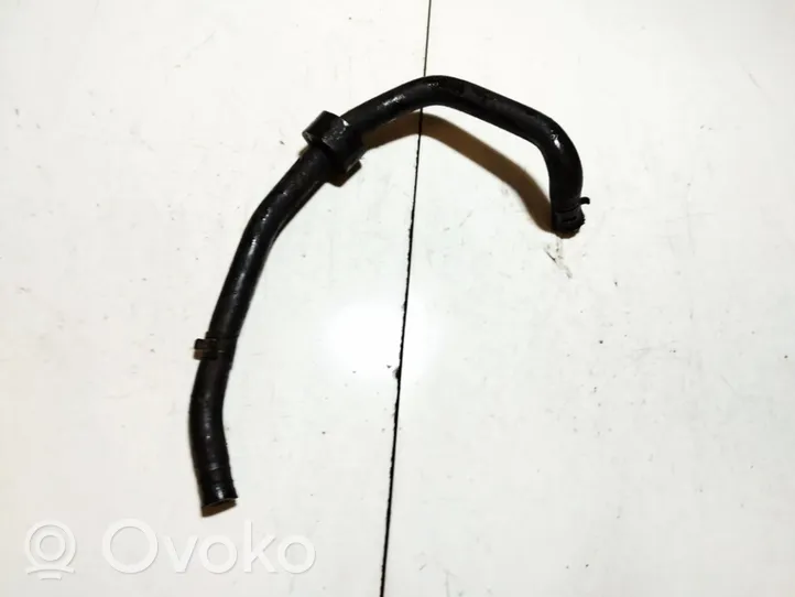 Volkswagen PASSAT B6 Fuel line/pipe/hose 