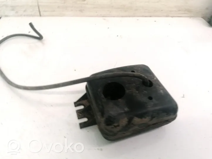 Opel Vectra B Vacuum air tank 2945AKT