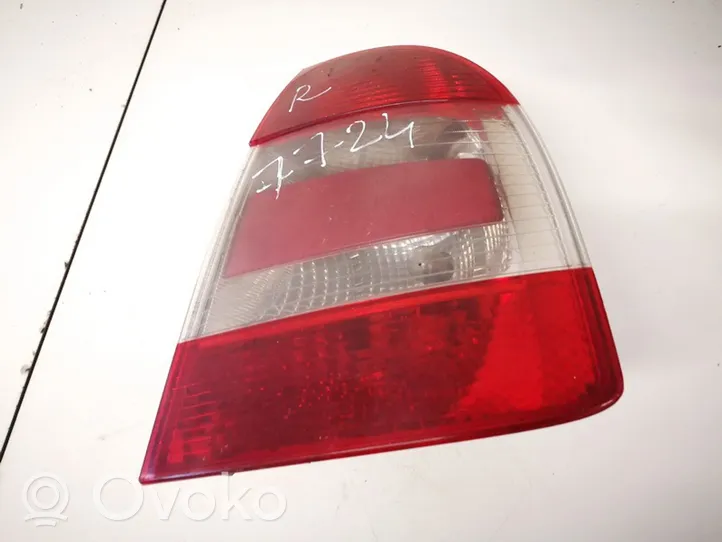 Skoda Superb B5 (3U) Lampa tylna 3u5945096a