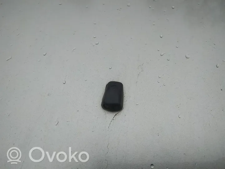 Toyota Avensis Verso Windshield washer spray nozzle 