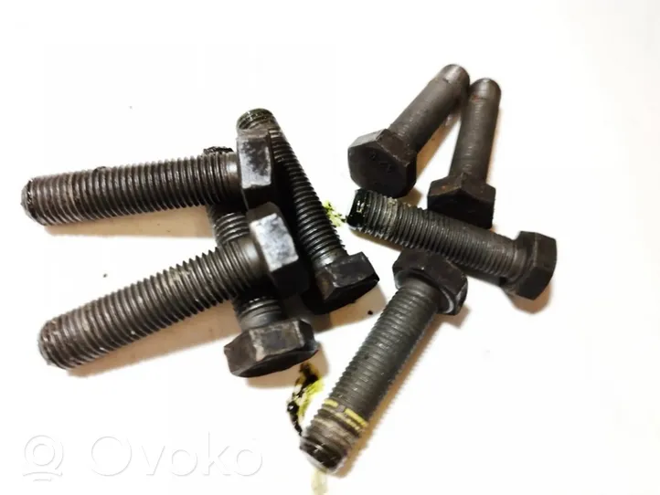 BMW 3 E46 Nuts/bolts 