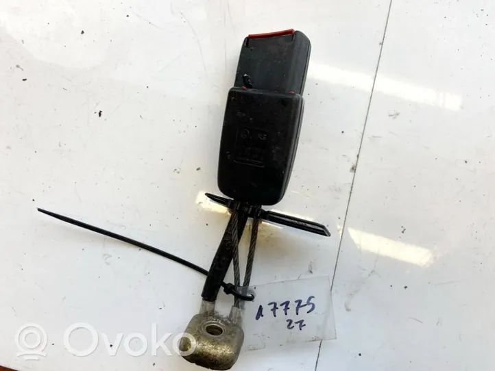 Volkswagen PASSAT B5 Keskipaikan turvavyön solki (takaistuin) 3b0857739a