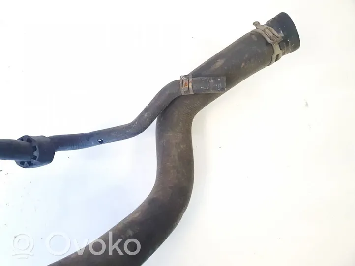 Volkswagen Golf V Tubo flessibile del liquido di raffreddamento del motore 6q0122291e