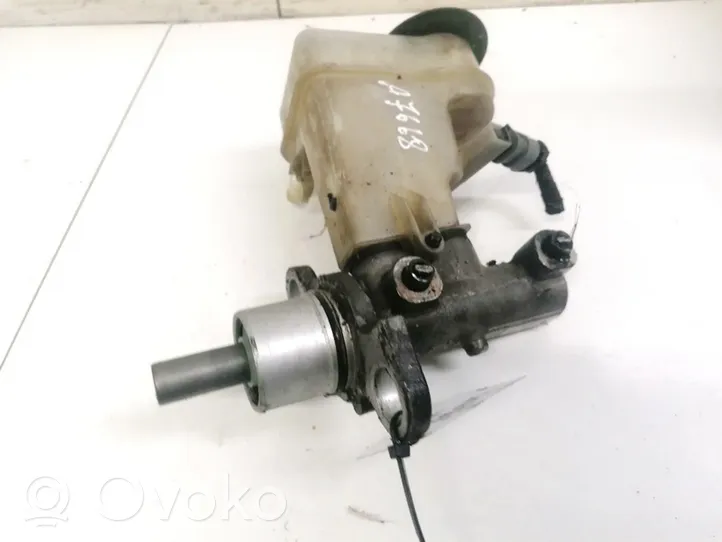 Saab 9-3 Ver2 Główny cylinder hamulca 320670692