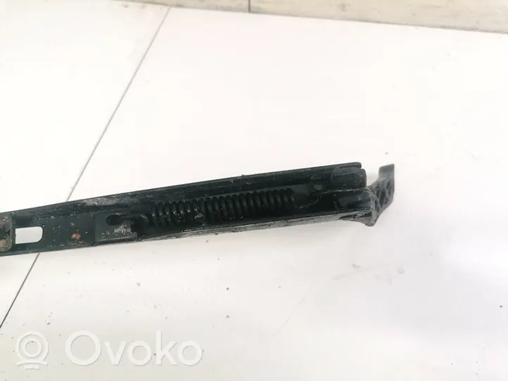 Citroen C4 I Front wiper blade arm 