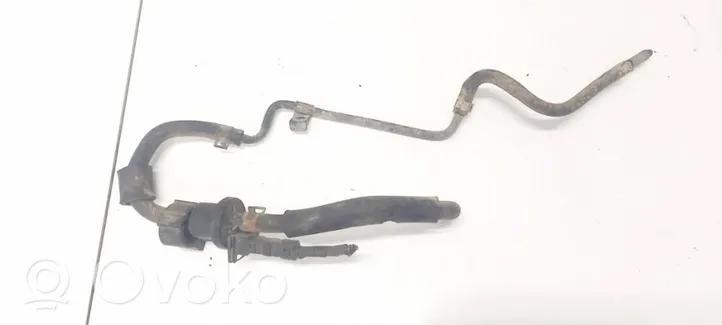 Volkswagen Golf V Tuyau d'alimentation conduite de carburant 