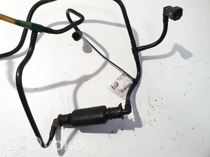 Citroen C3 Tuyau d'alimentation conduite de carburant 