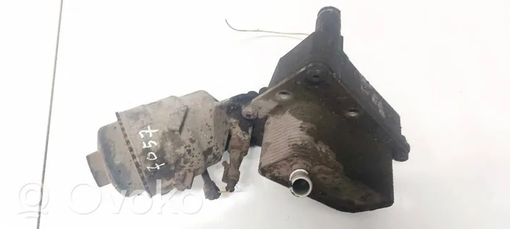 Opel Zafira B Couvercle de filtre à huile 5989070231