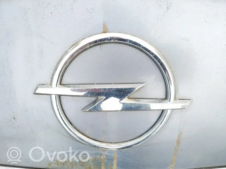 Opel Astra H Gamintojo ženkliukas 