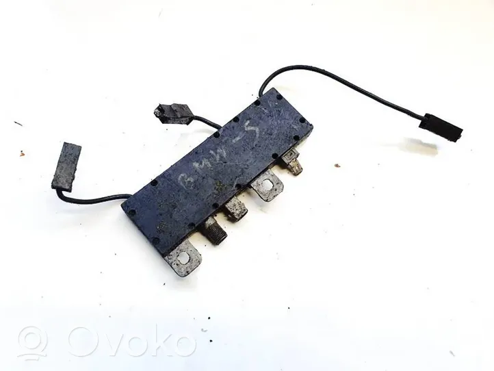 BMW 3 E36 Antenas vadības bloks 65241384421