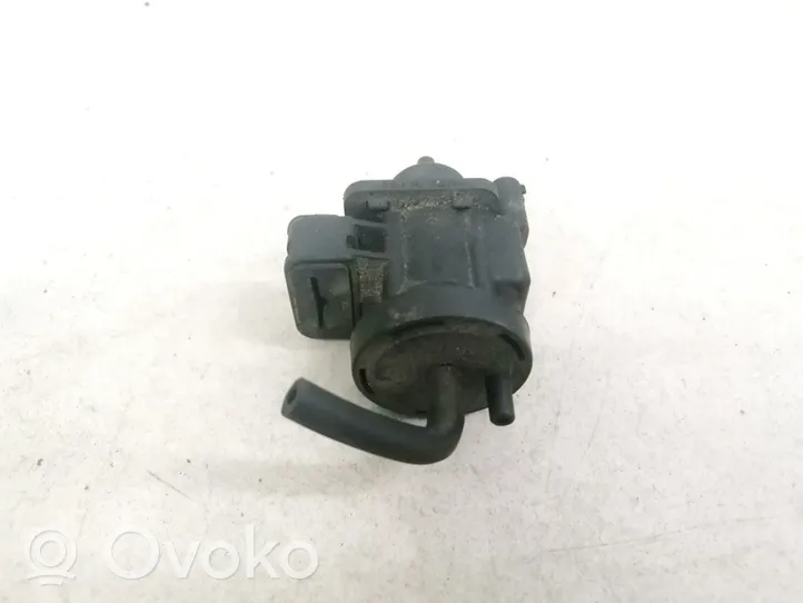 Mercedes-Benz C W203 Solenoīda vārsts A0005450427