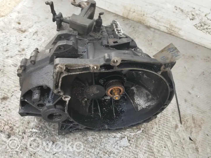 Mazda 3 I Boîte de vitesses manuelle à 5 vitesses 3m5r7002yg