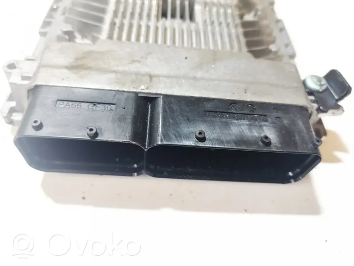 Audi A6 S6 C6 4F Variklio valdymo blokas 4f0910552p