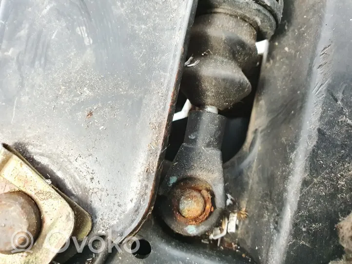 Mercedes-Benz Vito Viano W639 Główny cylinder sprzęgła a6392900012