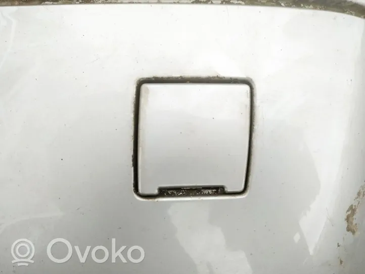 Volvo V50 Zaślepka haka holowniczego zderzaka tylnego 