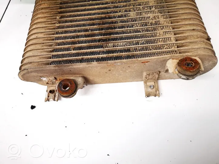 Toyota Avensis Verso Chłodnica powietrza doładowującego / Intercooler 