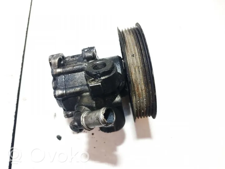 Saab 9-5 Pompe de direction assistée 7690955106