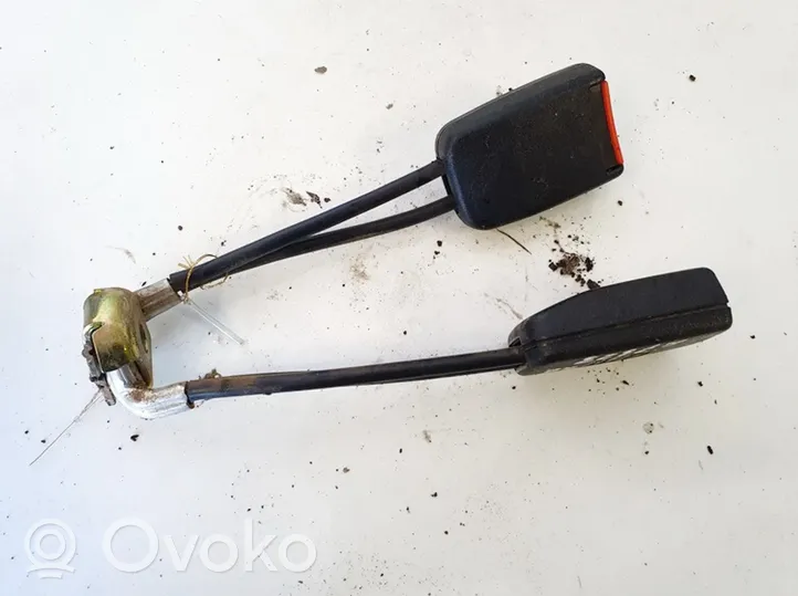 Volkswagen PASSAT B3 Takaistuimen turvavyön solki 357857739d