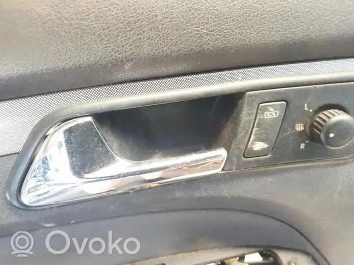 Volkswagen Touran I Front door interior handle 