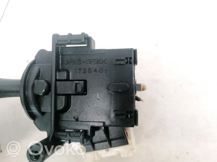 Toyota Yaris Indicator stalk 1736481