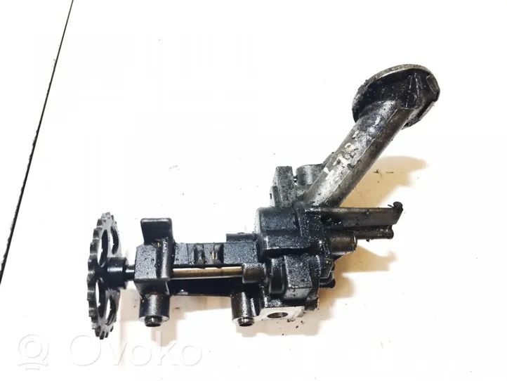 Renault Scenic I Oil pump 7700600252