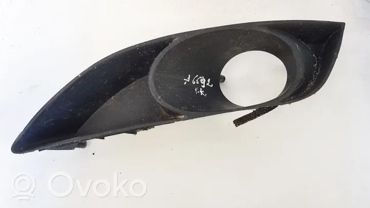 Toyota Auris 150 Etupuskurin alempi jäähdytinsäleikkö 8148202040