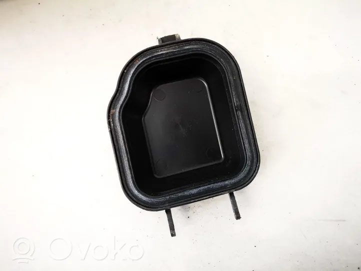 Ford Focus Osłona żarówki lampy przedniej 0374d