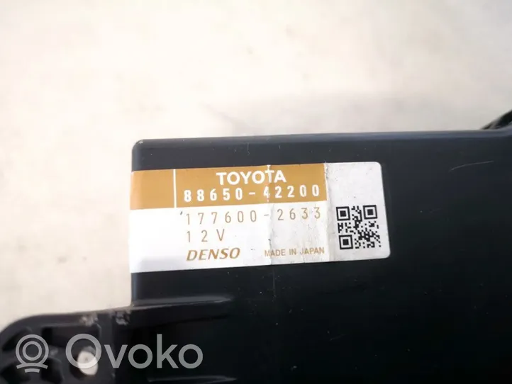 Toyota RAV 4 (XA30) Muut ohjainlaitteet/moduulit 8865042200