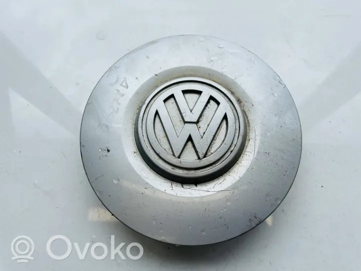 Volkswagen Golf III Dekielki / Kapsle oryginalne 3a0601149a