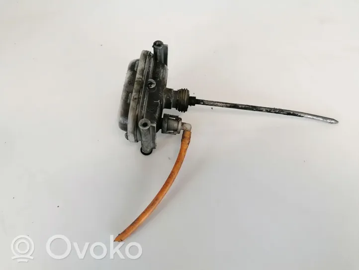 Volkswagen Vento Keskuslukituksen alipainepumppu 1h0862160a