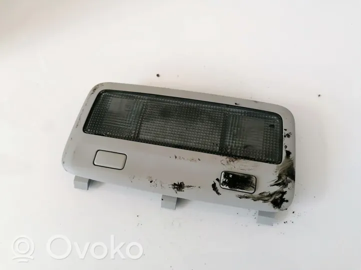 Toyota Avensis T250 Illuminazione sedili posteriori 8125005020