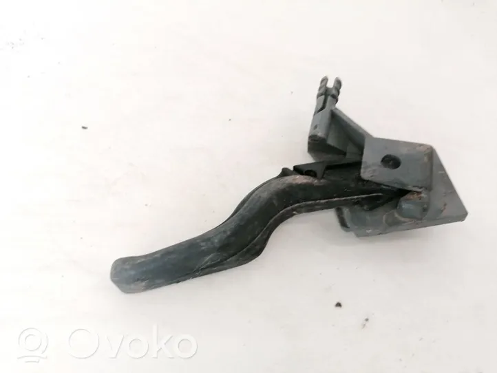 Opel Zafira B Engine bonnet (hood) release handle 218186591