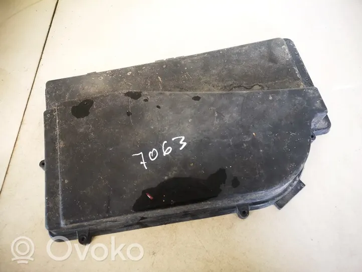 BMW X5 E53 Tapa de caja de fusibles 12901716067