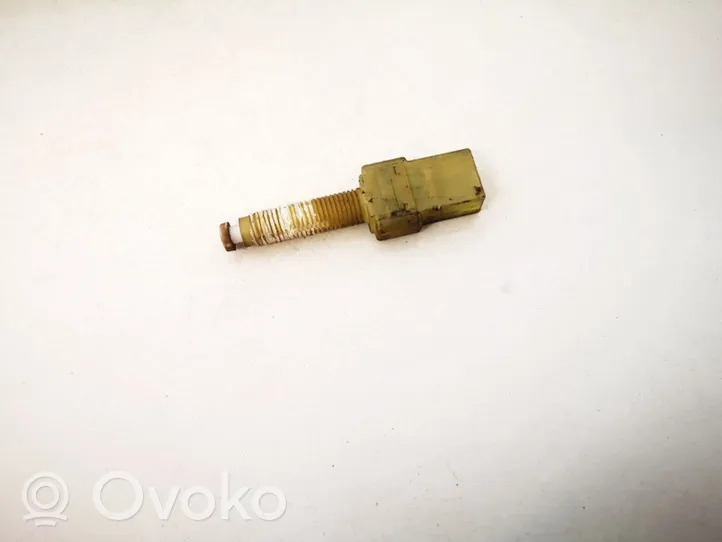 Audi 80 90 S2 B4 Brake pedal sensor switch 443945515