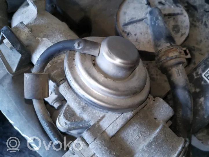 Volkswagen Polo IV 9N3 Valvola EGR 045131501k