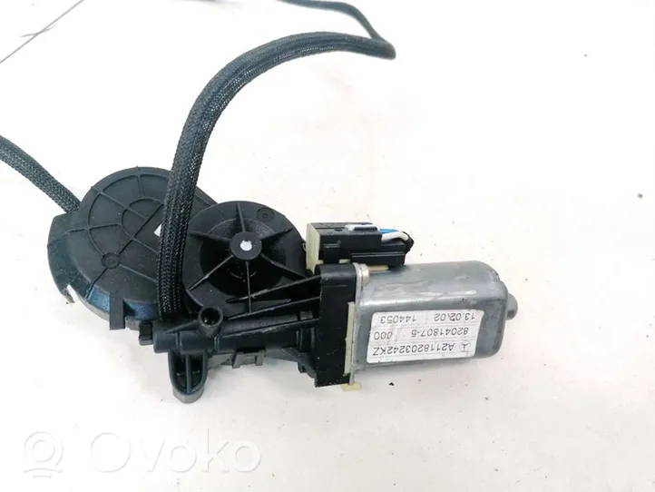 Mercedes-Benz E W211 Motorino di regolazione del sedile 0390201940