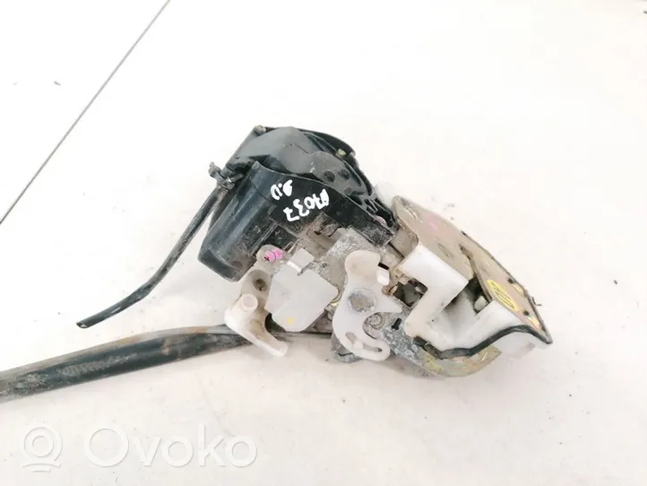 Honda CR-V Etuoven lukko 